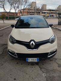 Renault Captur 1.5 diesel 90cv Anno 2016 iconic