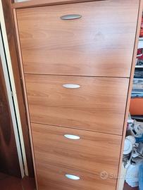 Scarpiera in legno marrone