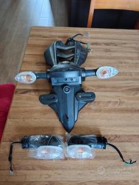 Yamaha xj6 portatarga + frecce