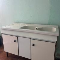 Mobile cucina con lavabo