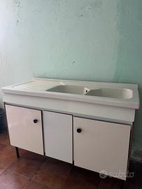 Mobile cucina con lavabo
