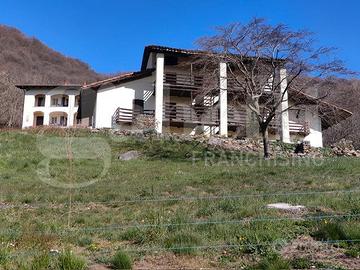 Rustico/Casale/Corte Pralungo