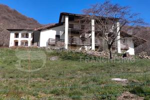 Rustico/Casale/Corte Pralungo