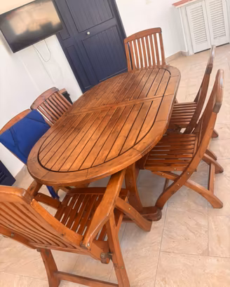 Tavolo in legno