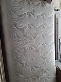 Due materassi lattice
