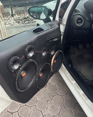 Soob, amlificatori, tasche, casse e cavetteria rca