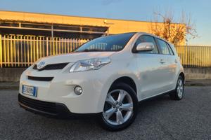 Toyota Urban Cruiser 1.4 D-4D Active 4x4