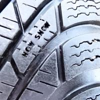 PNEUMATICI INVERNALI PIRELLI  (SEMINUOVI)
