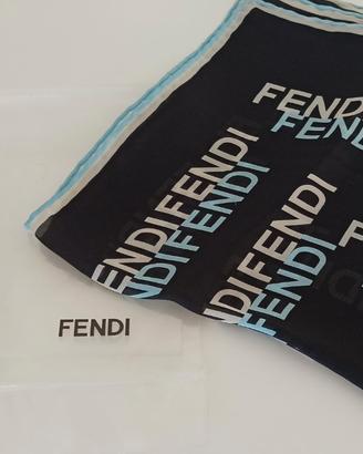 Foulard Fendi originale in seta