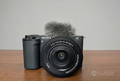 Sony Alpha ZV-E10K con Obiettivo Sony SELP1650