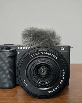 Sony Alpha ZV-E10K con Obiettivo Sony SELP1650