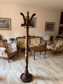 attaccapanni in legno marrone