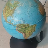 Mappamondo luminoso