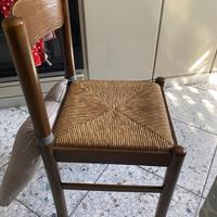 Sedia in legno con seduta in paglia riforzata