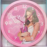 Orologio rosa da parete