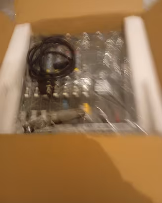 mixer Allen Health zed60 FX 