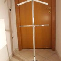 Appendiabiti da terra