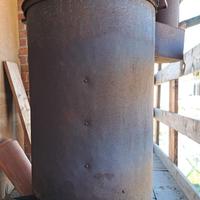 Antica stufa a segature  e trucioli