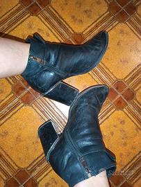 stivali Stivaletti con tacco 37 usati molto 