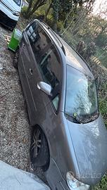 Volkswagen Touran GPL – spaziosa, economica, ideal