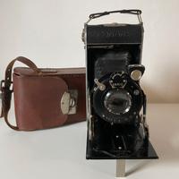 Macchina Fotografica Vintage a Soffietto