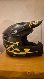 Casco aacerbis Full Carbon 