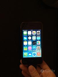 Iphone 4 - 8GB