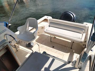 Zaniboni 23 fish cabin con yamaha f200
