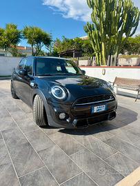 MINI Cooper S F55 2.0 Turbo 192 CV - Automatica