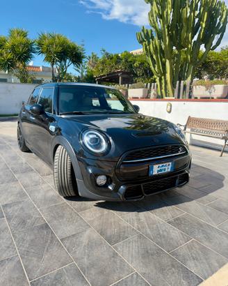 MINI Cooper S F55 2.0 Turbo 192 CV - Automatica