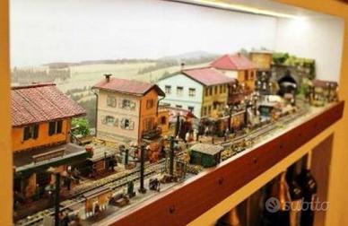DIORAMA FERROVIARIO PAESE ANNI 50