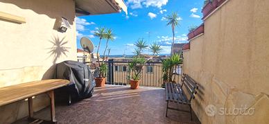 PIAZZA PALESTRO - rifinito 4 vani terrazzino vista