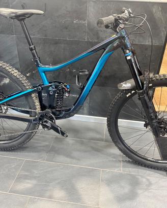 GIANT REIGN 29 SX 2022