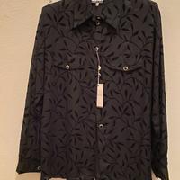 Camicia nera trasparente