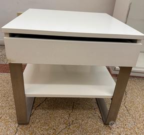 Mobiletto / comodino