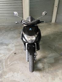 Beverly 125