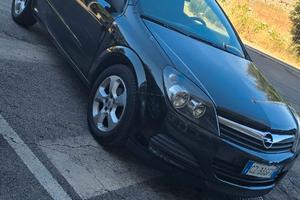 Opel Astra Gtc