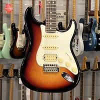 FENDER - PERFORMER HSS STRATOCASTER RW SUNBURST