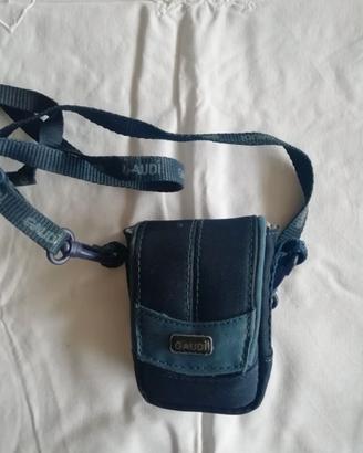 Custodia per fotocamera, Gaudì