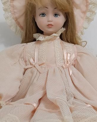 Bambola di porcella di Castellamonte 