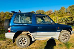 Jeep pajero Mitsubishi In trattativa….