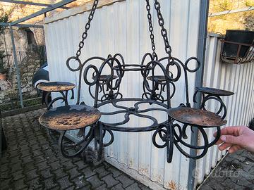 Candelabro in ferro battuto