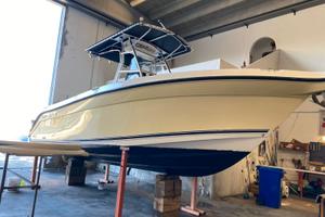 Century Boat 2400 CC