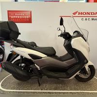 YAMAHA NMAX 125
