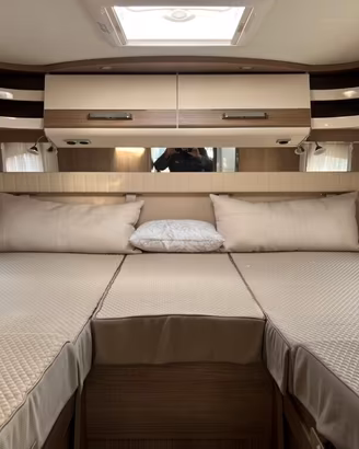 MOTORHOME MALIBU CAMBIO AUTOMATICO NUOVO FINE SERI