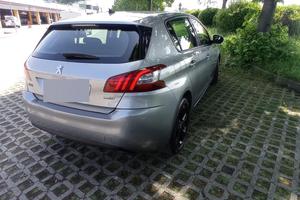 308 1.6 hdiblue, 88kw.  NO cinghia a bagno d'olio!