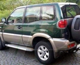 Nissan Terrano 2 RICAMBI 2.7 Tdi anno 2000