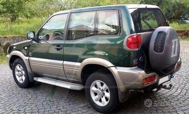 Nissan Terrano 2 RICAMBI 2.7 Tdi anno 2000