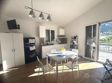 MONOLOCALE A ALTAVILLA MILICIA