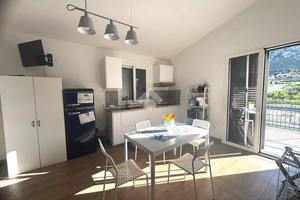 MONOLOCALE A ALTAVILLA MILICIA